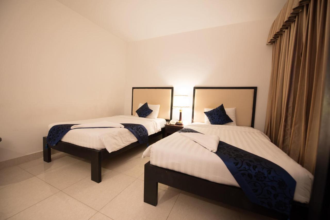 Homesyn Hotel Phnom Penh Exterior foto